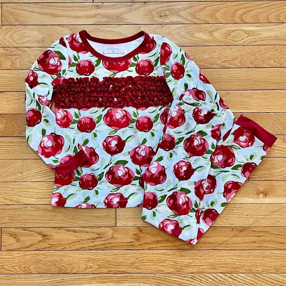 ❤️Size 6 SweetHoney 2 piece red rose pajama set!